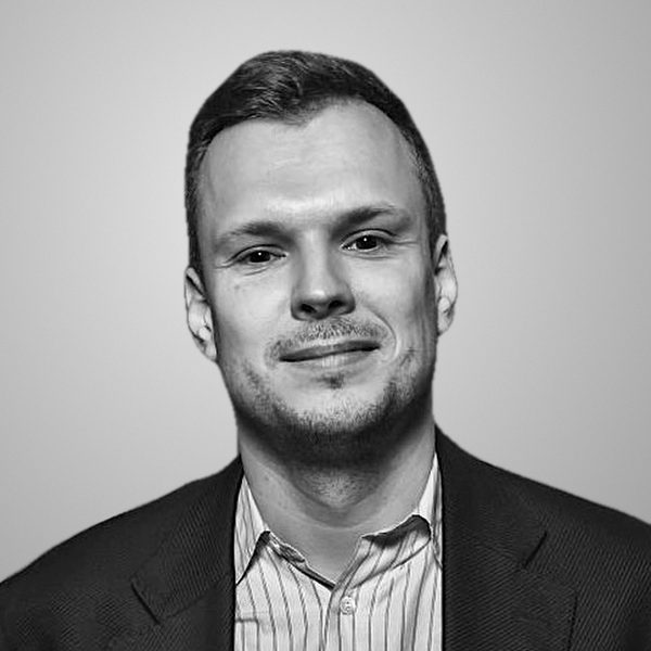 Alexander Burenkov